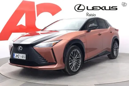 Lexus RZ 450e AWD Executive - Design-paketti