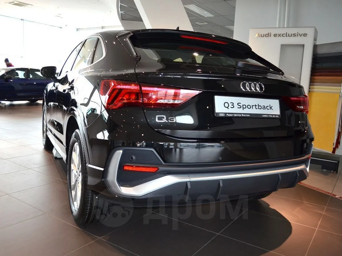 Audi Q3 2.0 40 TFSI S tronic quattro Sport Image 5