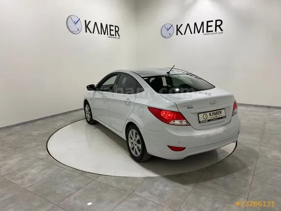 Hyundai Accent Blue 1.4 D-CVVT Mode Plus Image 4